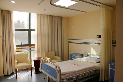 筑牢养老管理人才根基